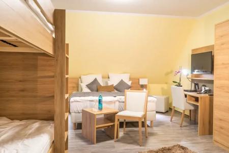 & Restaurant Sparta - 46