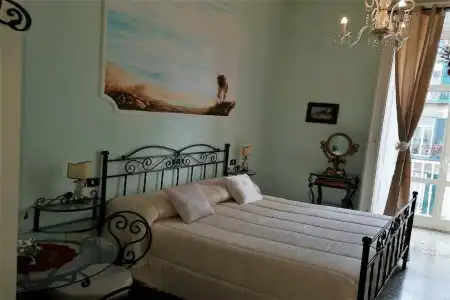 B&B Art Suite Principe Umberto - 4