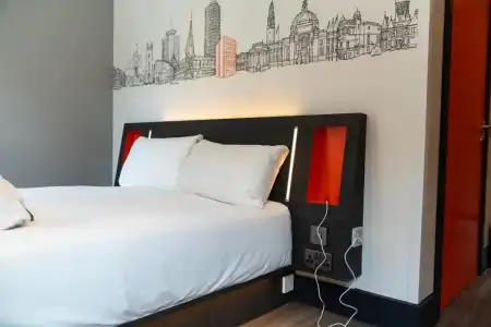 easyCardiff - 21