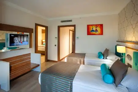 Luna Blanca Resort & Spa - 3