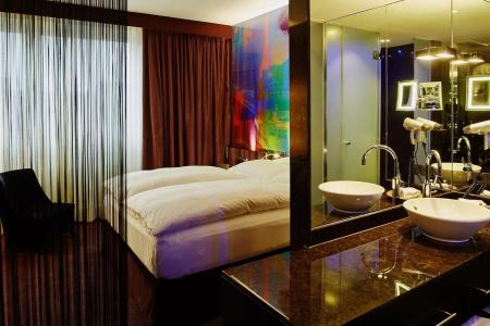 Savoy - 24