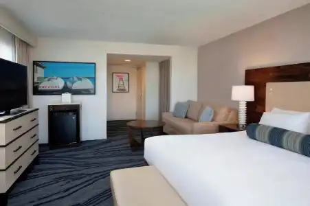 Courtyard by Marriott Key Largo - 52