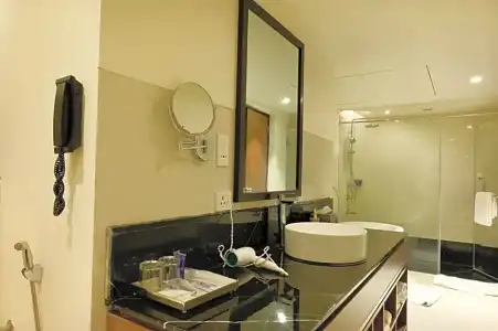 Vivanta Kolkata EM Bypass - 145