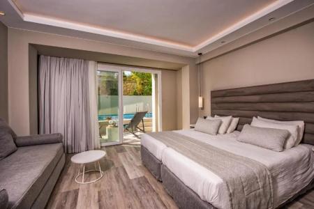 Alexandra Beach Resort & Spa - 67