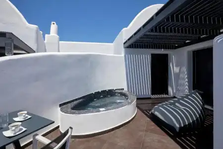 Oia Suites - 42