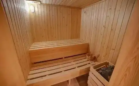 Delara - 9