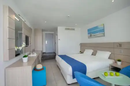 Limanaki Beach - 110
