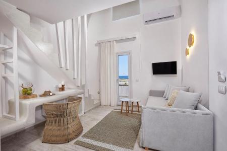 Petri Suites Santorini - 46