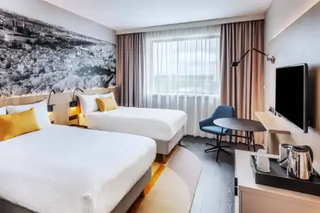 Courtyard by Marriott Prague Airport - 6