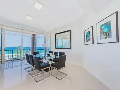 Oceana on Broadbeach - 32