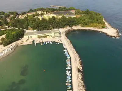 Marina - 7