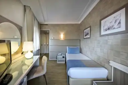 Best Western Signature Collection Paradiso - 28