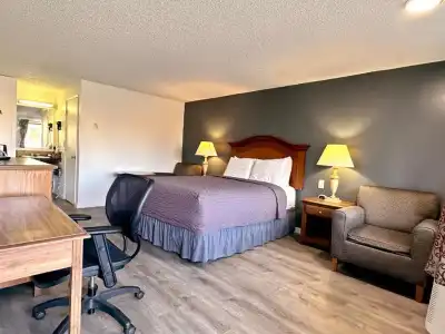Economy Inn - 23