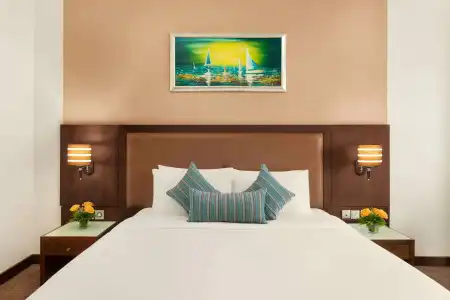 Ramada by Wyndham Dubai Deira - 5