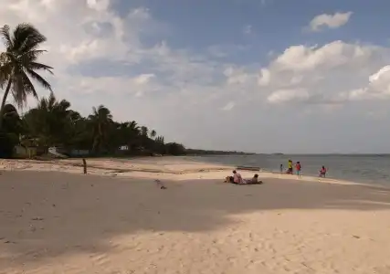 Saphli Villa Beach Resort - 11