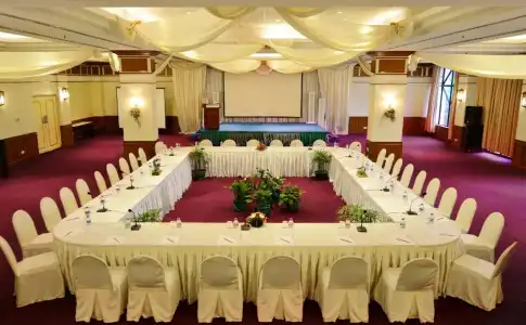 Summit Parkview Yangon - 8