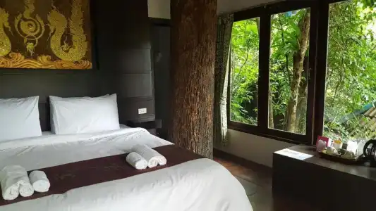 Rock And Treehouse Resort - 22