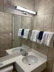 Welcome Inn on Colorado Blvd - 61