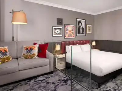 The Trafalgar St. James London, Curio Collection by Hilton - 50