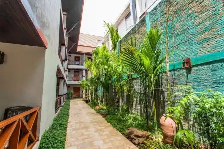 Pingdoi Hualin Boutique - 48