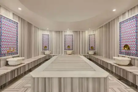 Ramada Plaza by Wyndham - 15