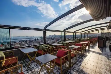 Grand Balyan & Restaurant - 9
