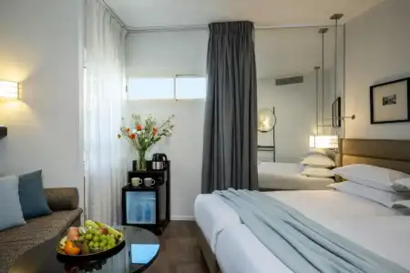 Maxim Tel Aviv - 40