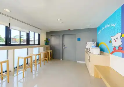 Hop Inn Chiang Mai Superhighway (SHA Extra Plus) - 6