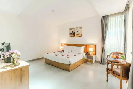 Sea Breeze Resort - 338