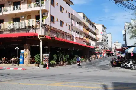 DSure Patong - 29