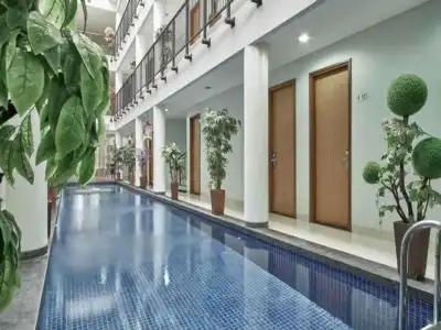 Cilandak Mansion - 13