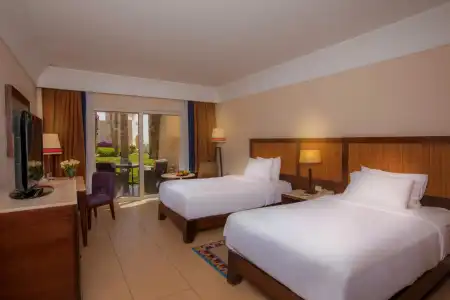 Grand Rotana Resort and Spa - 9