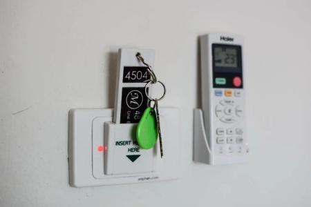 48 Metro - 44