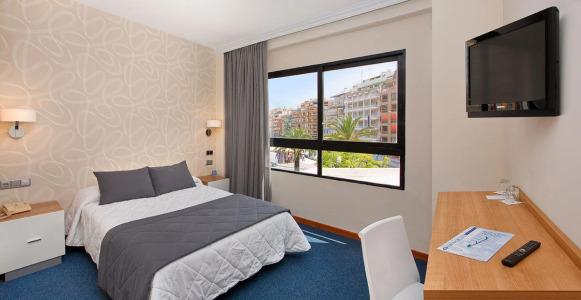 RH Corona del Mar - 10