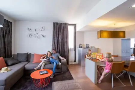 FirstName Toulouse, part of JdV by Hyatt - 174