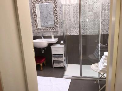 Romantic Escapade in Venice - 7