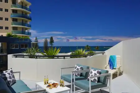 Caribbean Resort - 100
