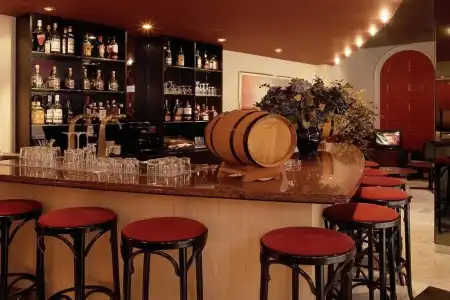 Best Western Dam Square Inn - 20