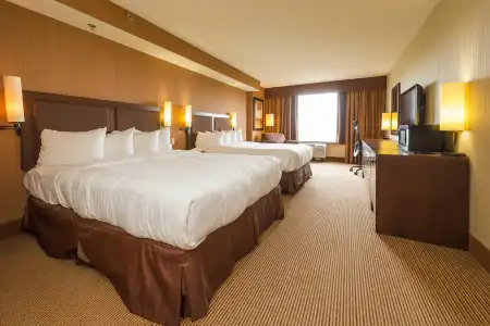 Quality Inn & Suites Levis - 76