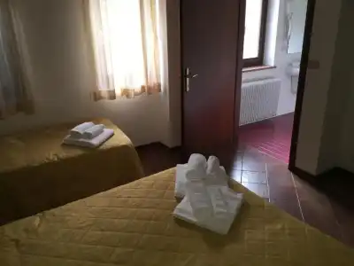 Alla Città di Trieste - 28
