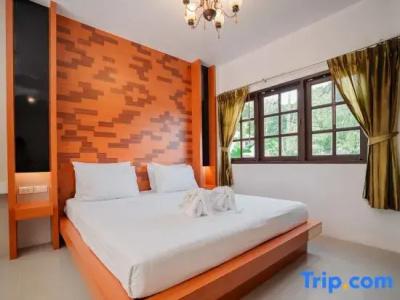 Club Bamboo Boutique Patong Beach Resort - 403