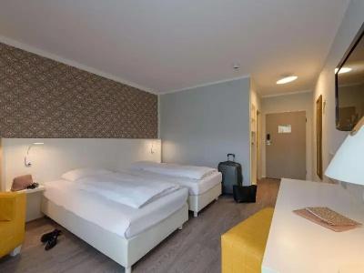 Ibis Styles - 112