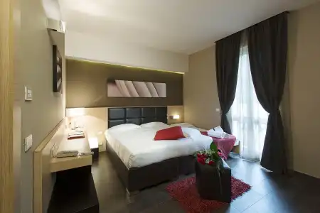UNAHOTELS Villa dei Platani Foligno - 4