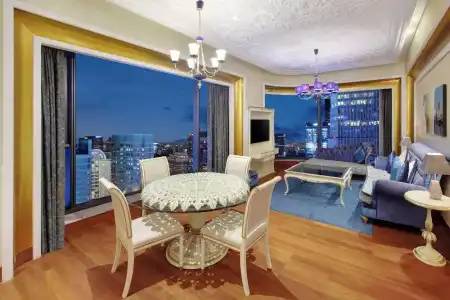 The Reverie Saigon Residential Suites - 73