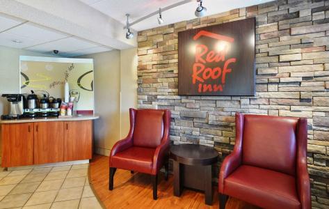 Red Roof Inn Lexington - 12
