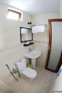 Elite Beach Inn - 31