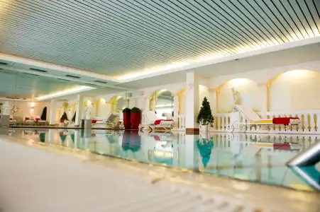 Romantischer Winkel RoLigio & Wellness Resort - 9