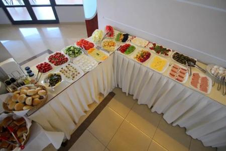 Saranda International - 20