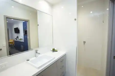 Altitude Motel Apartments - 52