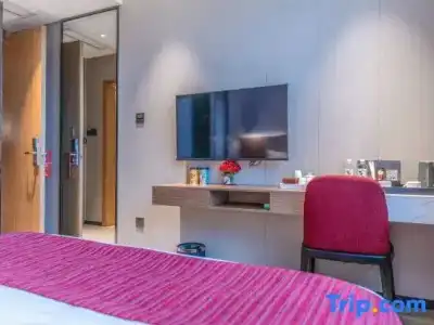 Tropic Towers Apartments - 48